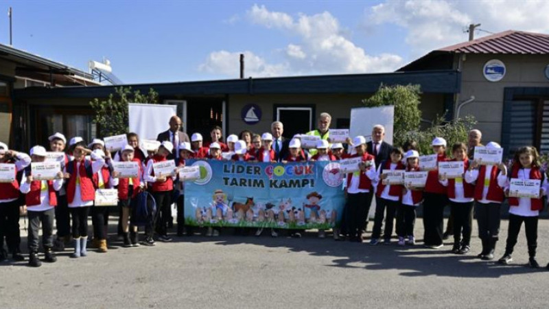 Lider çocuk tarım kampı İzmir’de kooperatifçilik temasıyla gerçekleştirildi