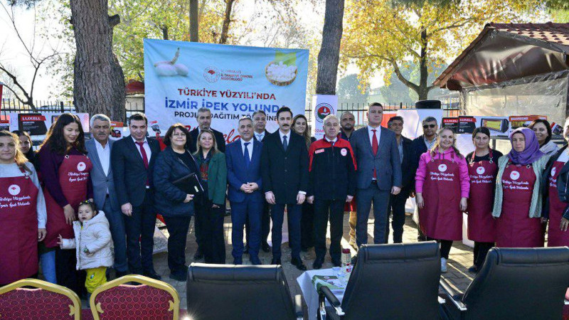 İzmir Tarım ve Orman İl Müdürlüğü, İpekböcekçiliği için özel proje başlattı