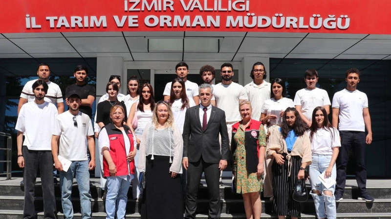 Ege ve Azerbaycanlı ziraatçılar İzmir'de bir araya geldi
